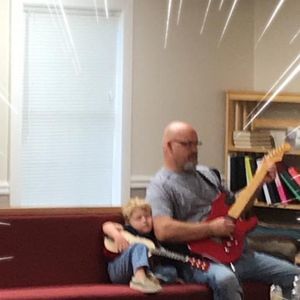 Meet your Posher, Ray